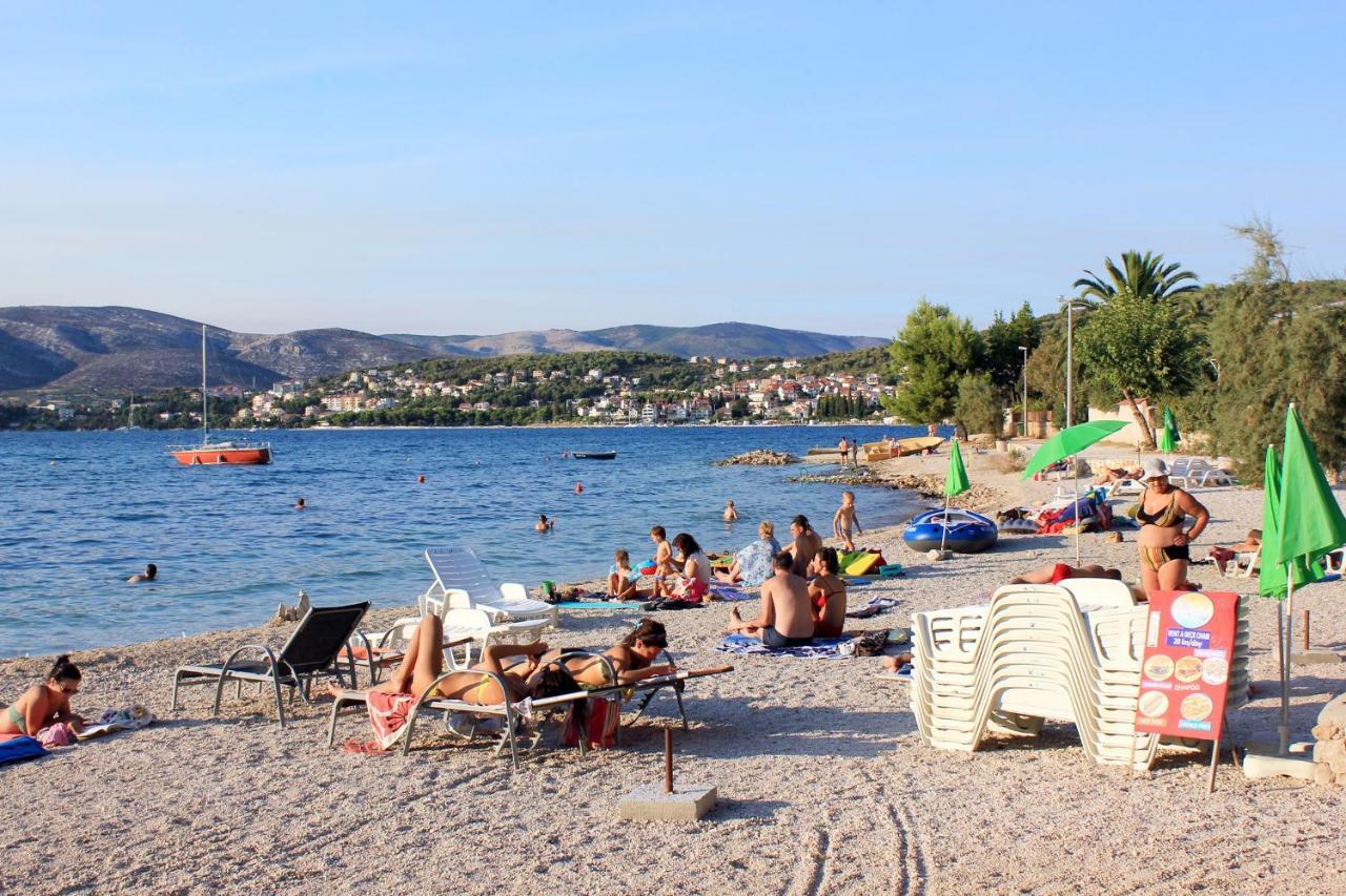 Apartments By The Sea Okrug Gornji, Ciovo - 11231 Trogir Exterior photo